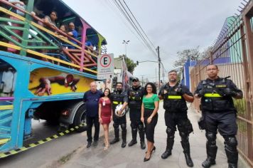 Foto - Carreta Alegria Balão Mágico