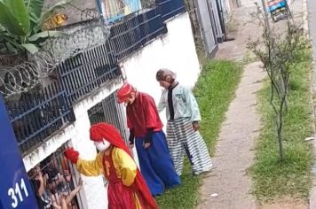Foto - Carreta Alegria Balão Mágico