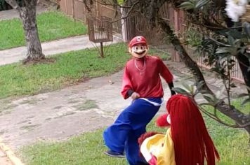Foto - Carreta Alegria Balão Mágico