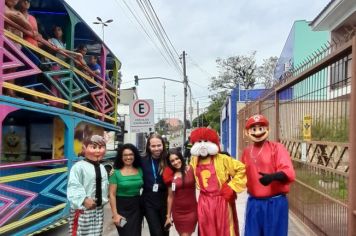 Foto - Carreta Alegria Balão Mágico