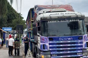 Foto - Carreta Alegria Balão Mágico